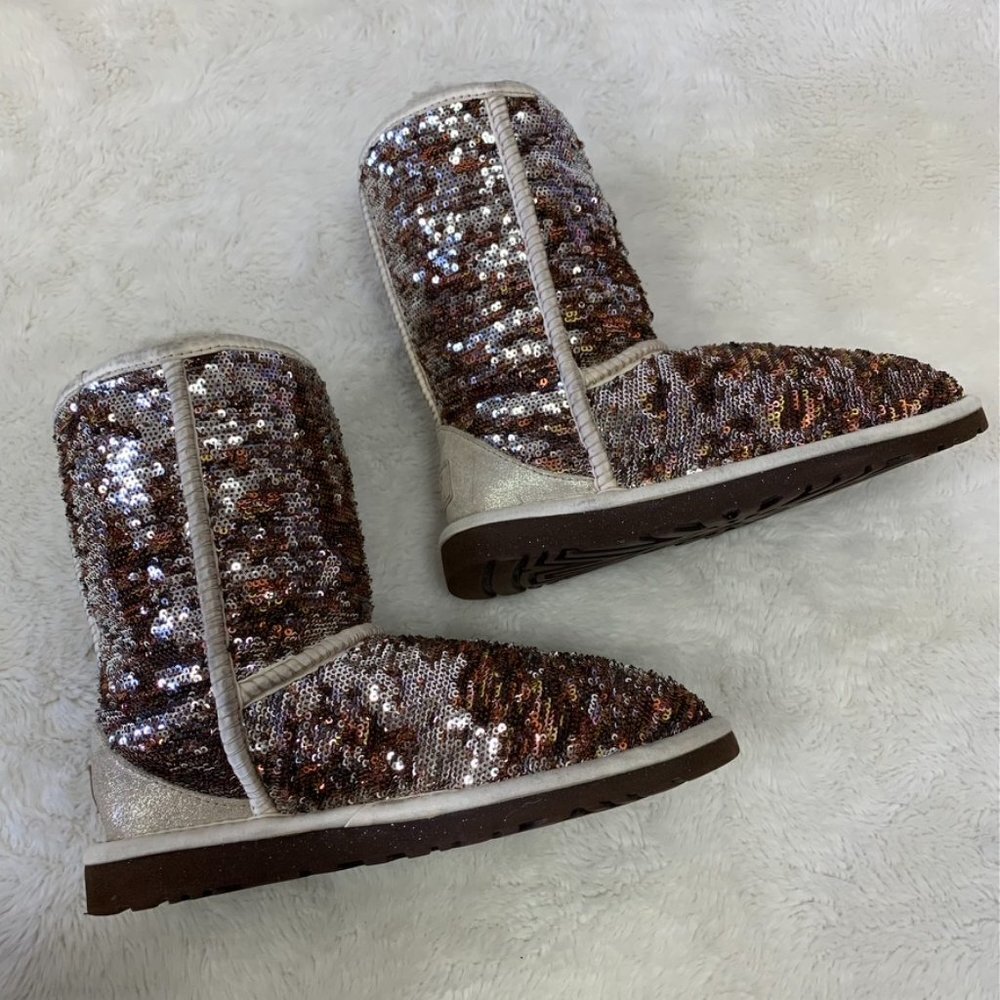 UGG 3353 Classic Short Champagne Sparkles Boots size 5 - Picture 8 of 16
